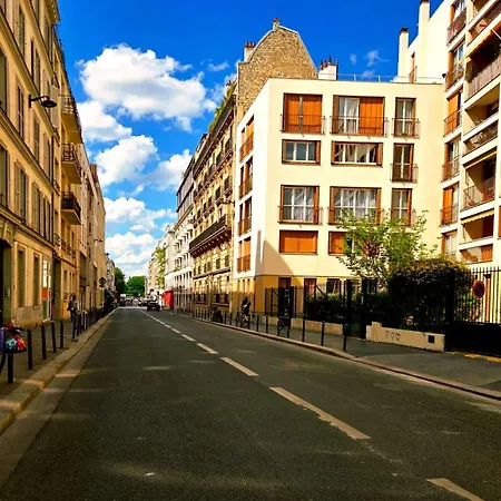 Apartment Spacious La Villette-metro Paris